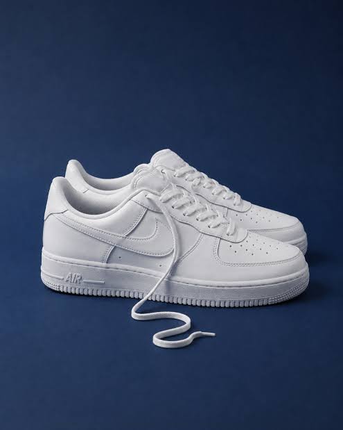 NIKE AF1 TRIPLE WHITE